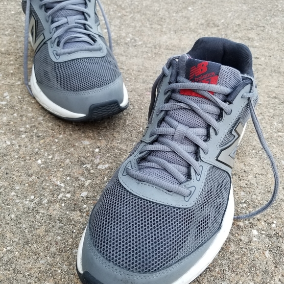 New Balance 57 Mens Training Shoes Size 